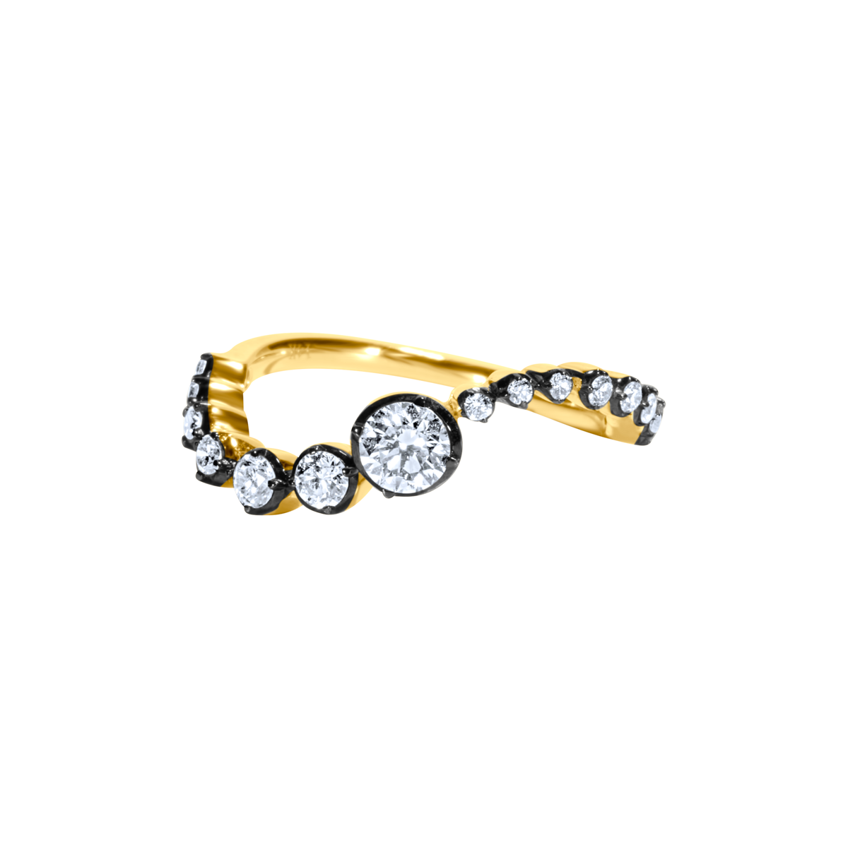 Graduated Blackened Diamond Ring